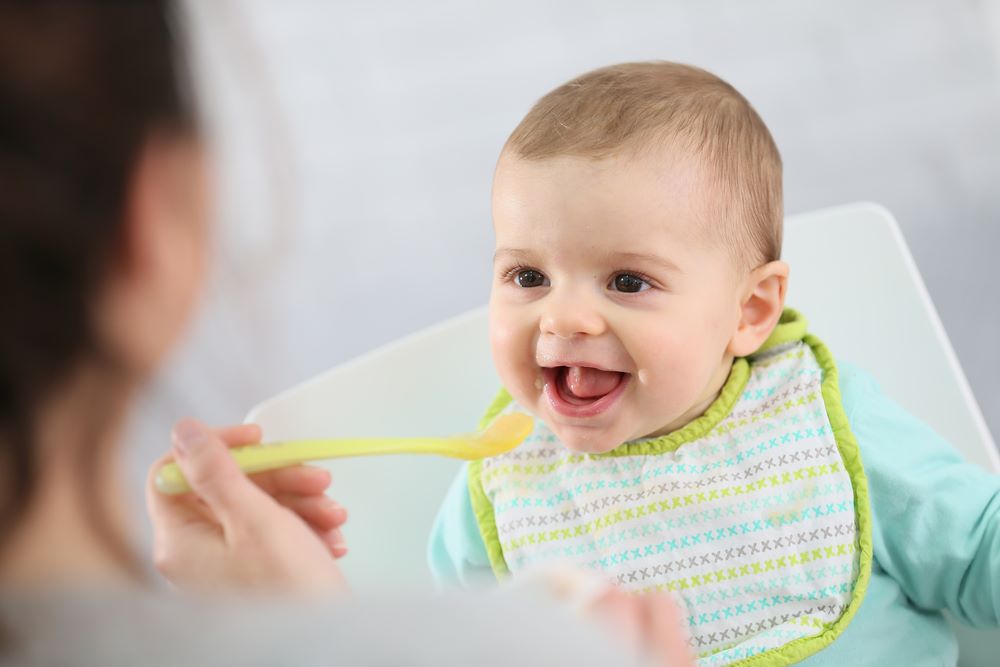 Introducing Solids to Baby
