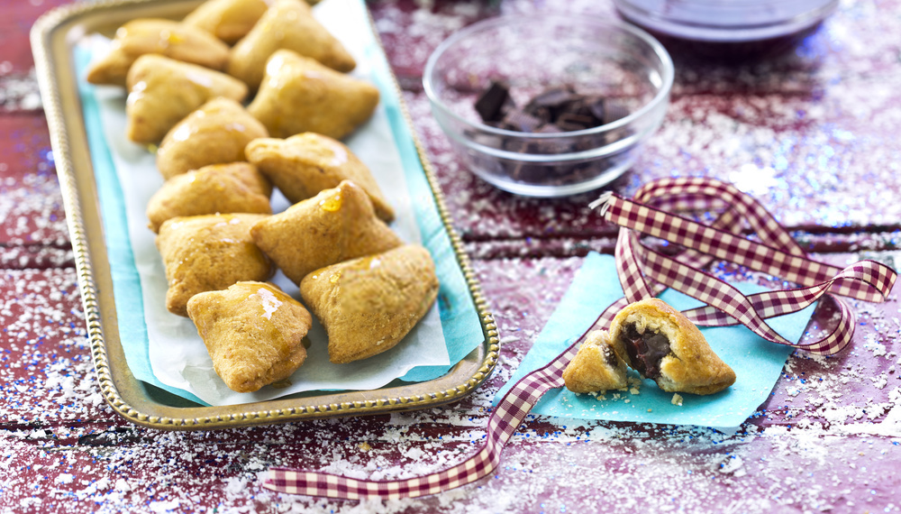 Easy Chocolate Samosas Recipe