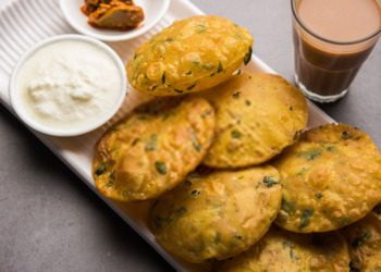 Poori with Fenugreek Leaves