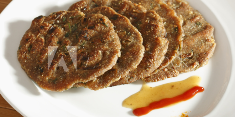 Rajgira/Upvasache Thalipeeth