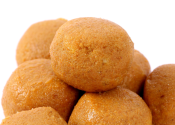 Besan ke Ladoo