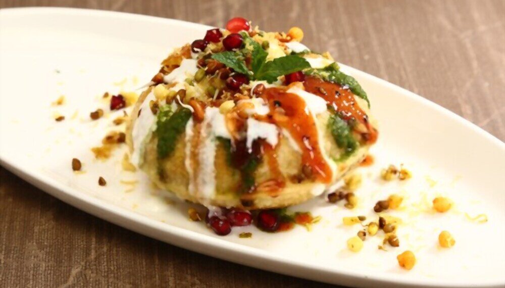 Delhi style Raj Kachori