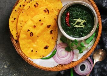 Punjabi Makki Di Roti
