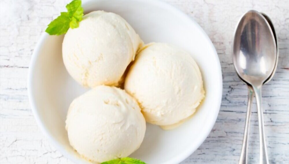 Easy Vanilla Ice Cream Recipe