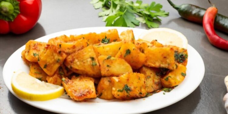 Street Style Aloo Chaat