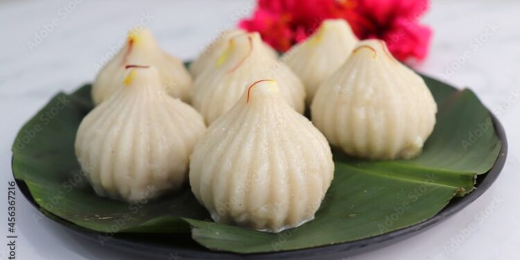 Steamed Modak With or Without Mould