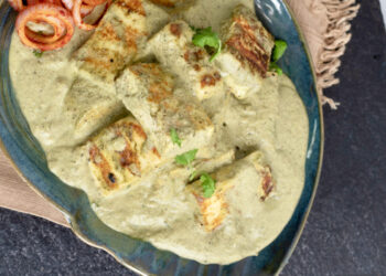 Afghani Paneer Tikka With Gravy
