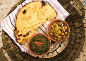 Best Chana Saag Recipe