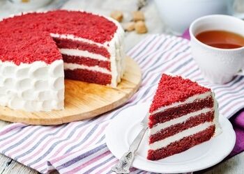No-oven Red Velvet Cake