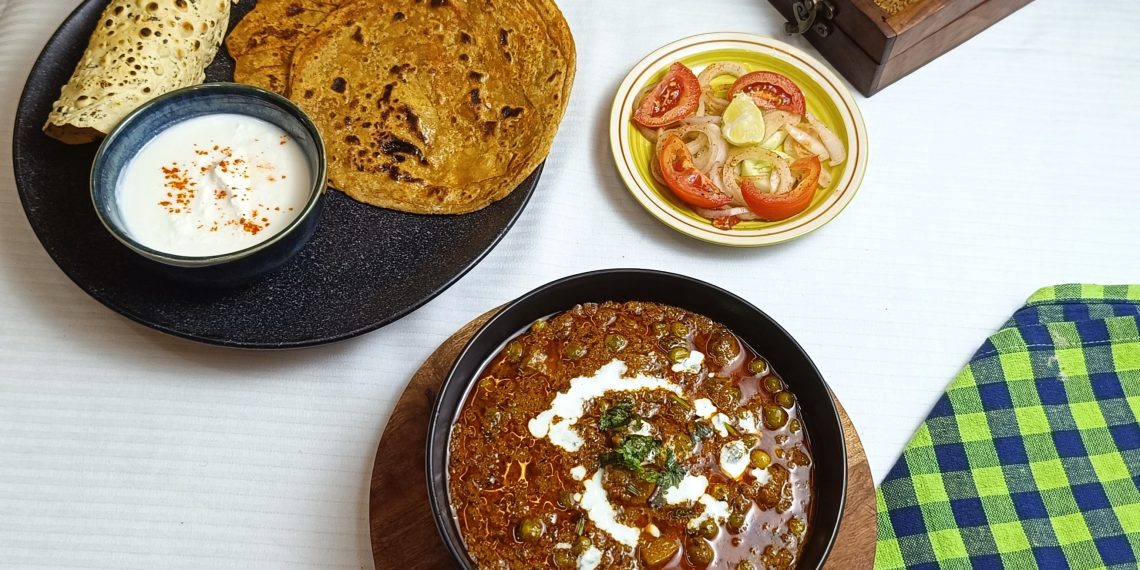 Matar Mushroom Masala