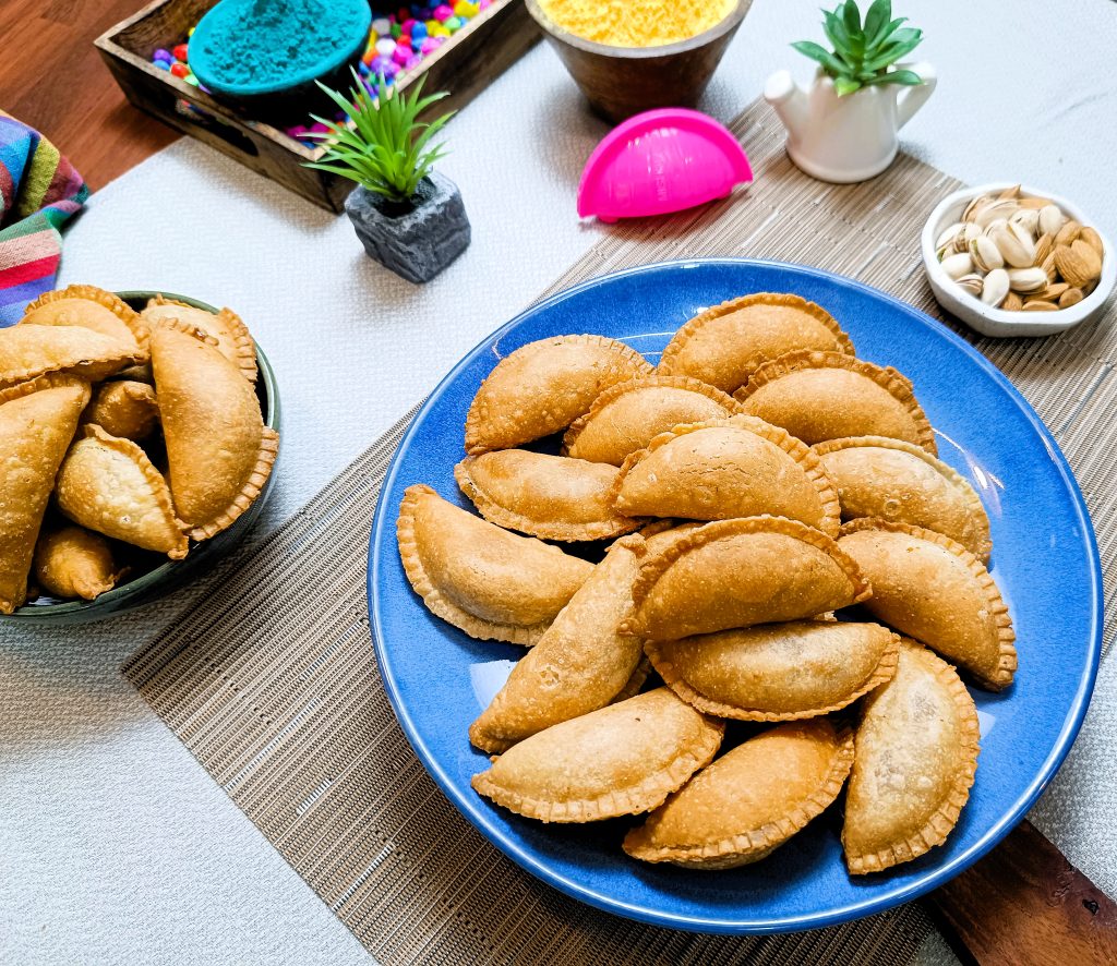 Whole Wheat Gujiya Recipe