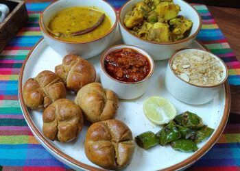 Rajasthani Dal Baati Churma Thali