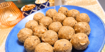 Homemade Punjabi Gud Pinni